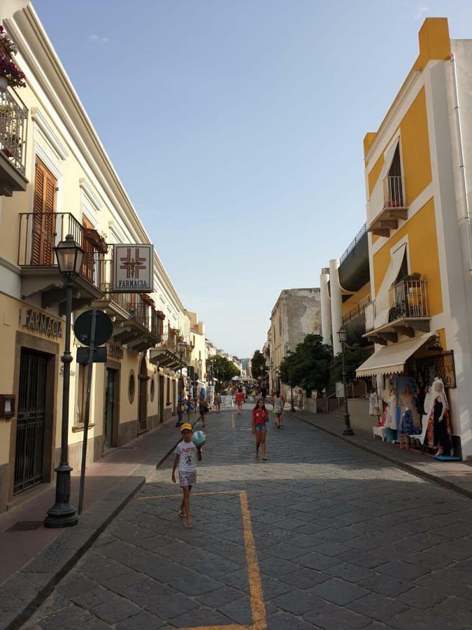 Lipari Suite Apartament 外观 照片